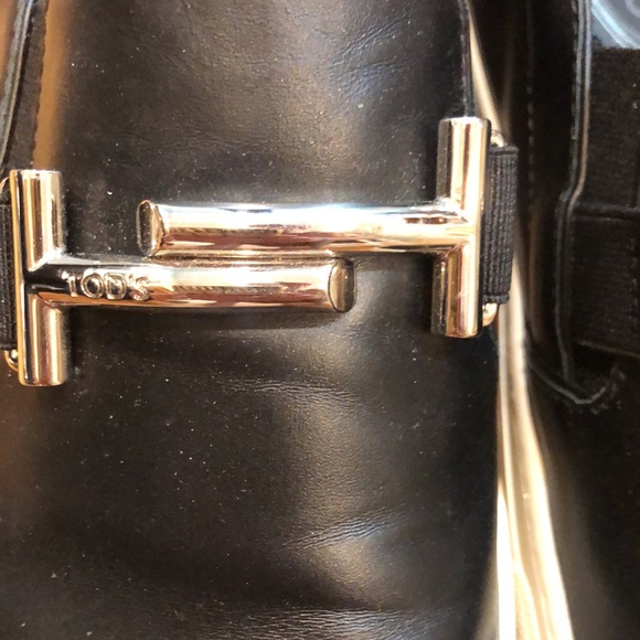 Tod’s slip on shoe - Picture 5 of 8